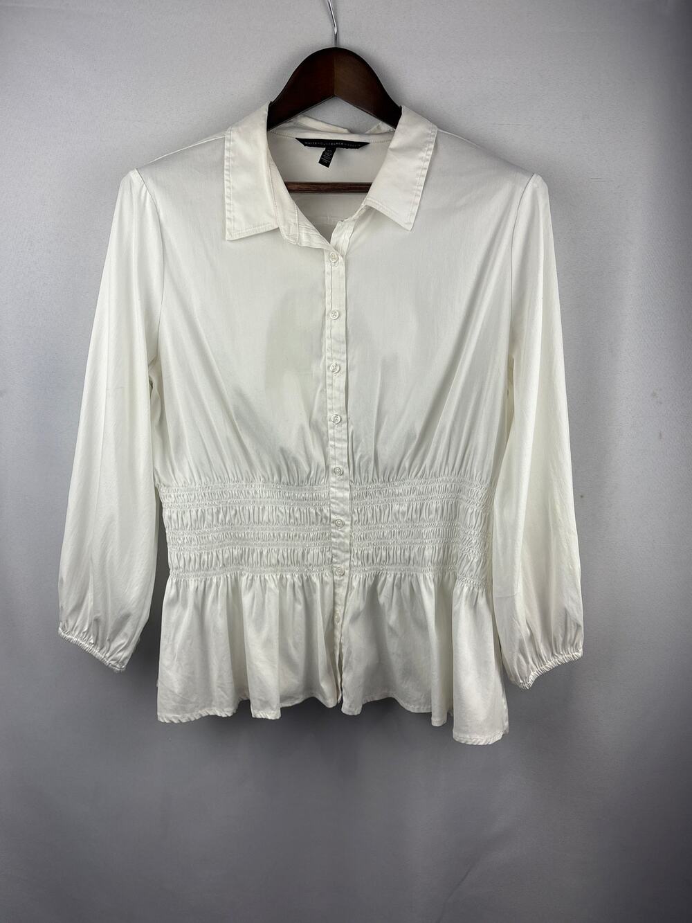 Women’s White House Black Market XL White Buttoned Blouse
